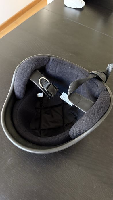 Capacete Tático / Estilo Militar – Tamanho XL, Bom Estado