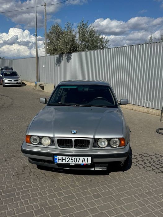 BMW 5 e34 1995г. 2.0 бензин
