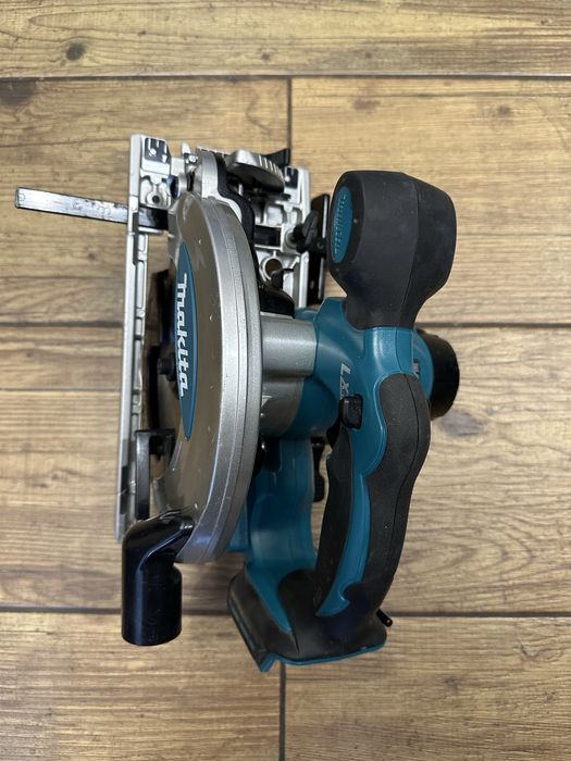 Akumulatorowa ręczna piła tarczowa LXT Makita DSS610 z 2024r.