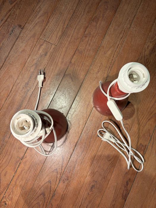 Candeeiros de mesa vermelhos