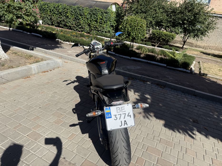 Продам хорнет в ідеальному стані