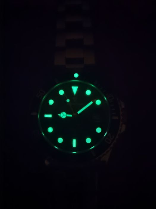 Наручний годинник Fairwhale Submarine.