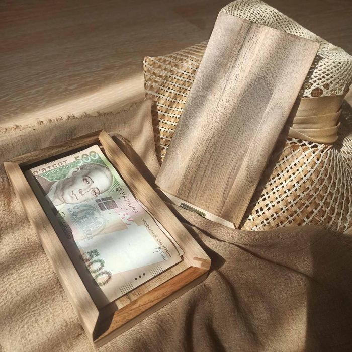 Шкатулка (футляр) дерев'яна для подарунку грошей