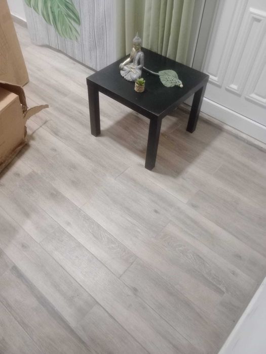 Revestimento cerâmico imitação de madeira para chão!