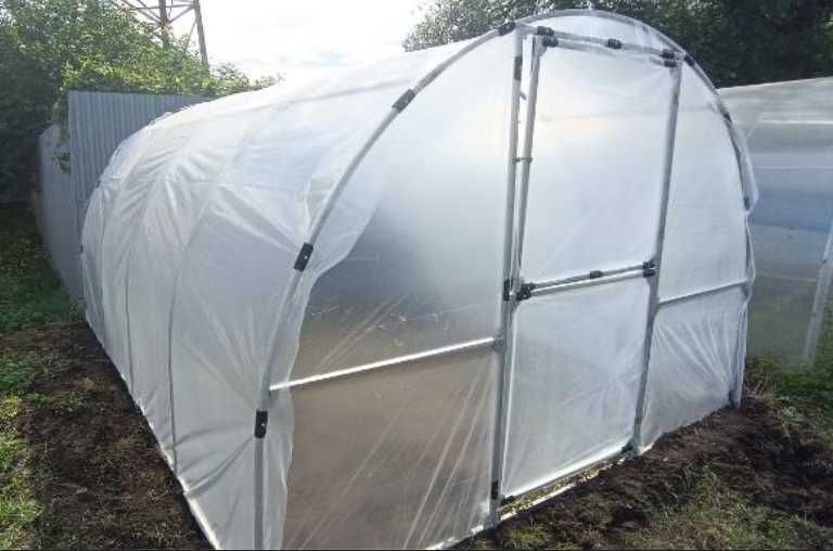 Теплицы  С  ПОЛИКАРБОНАТОМ или с  Пленкой  от ЗАВОДА  теплиц