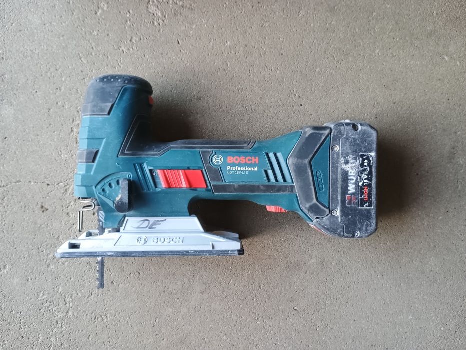 Wyrzynarka akumulatorowa Bosch GST 18V -Li  S + aku 5,0 ah + L-boxx