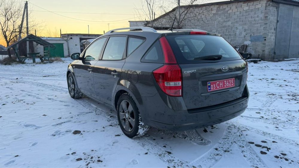 Продам kia ceed 2009 року ,