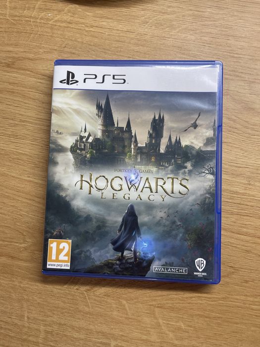 Диск Hogwarts Legacy на PS5