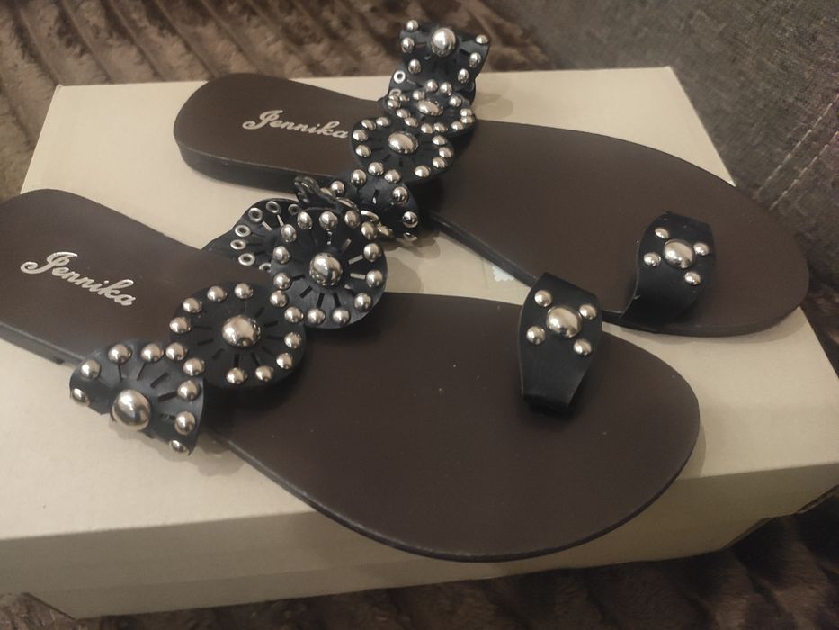 Sprzedam buty letnie