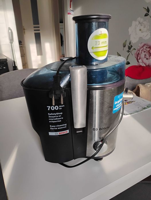 Sokowirówka Bosch 700W