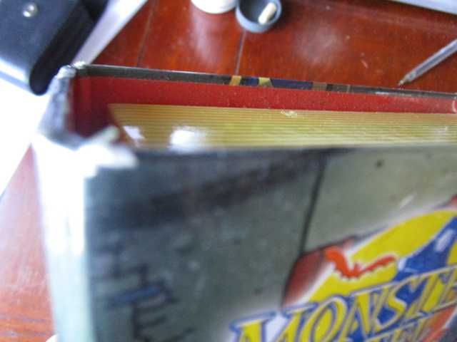 kinder surpresa conjunto na caixa monstros