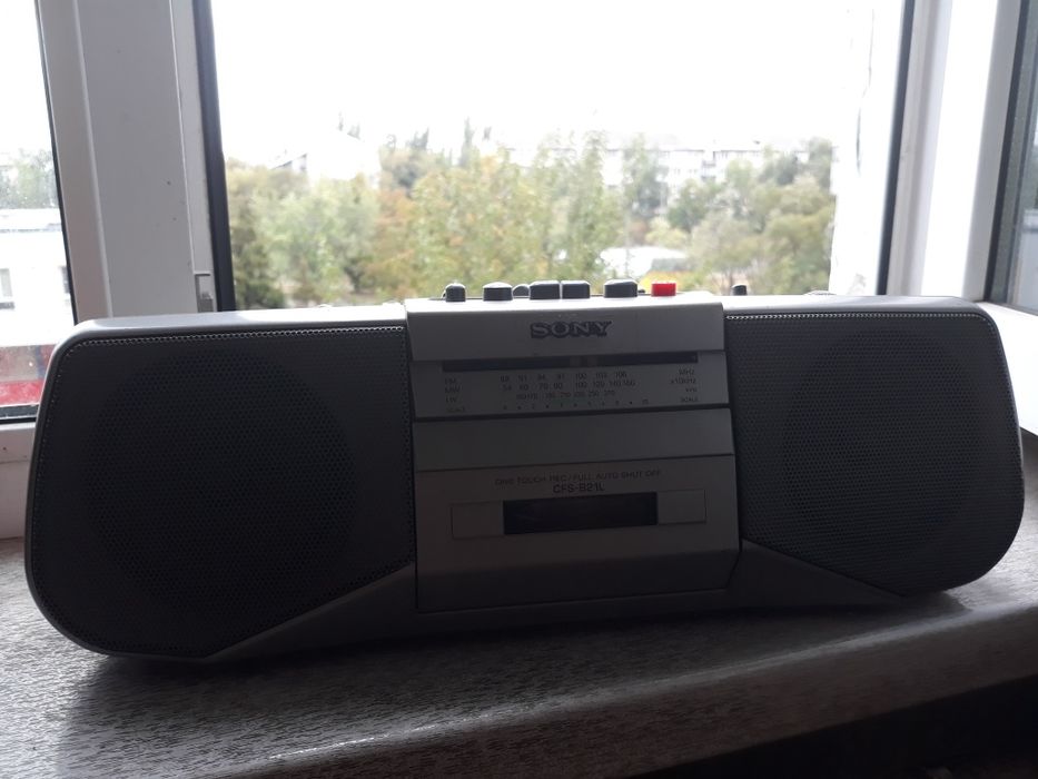 Магнітола. SONY.