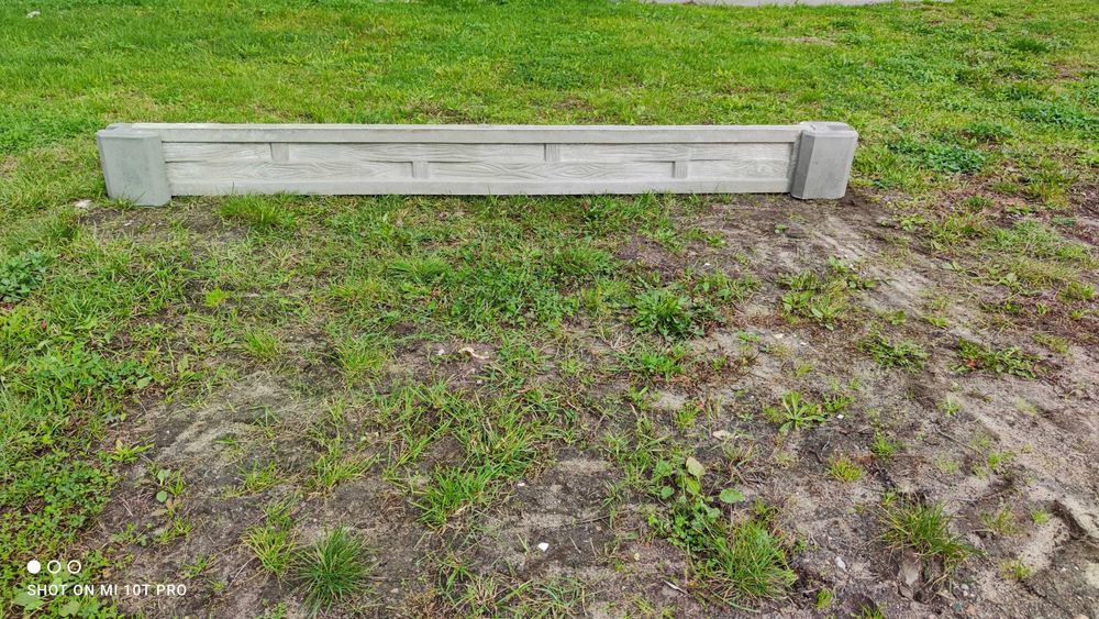 [OFERTAZIMOWA-10%]Słupki betonowe do siatki, podmurówki