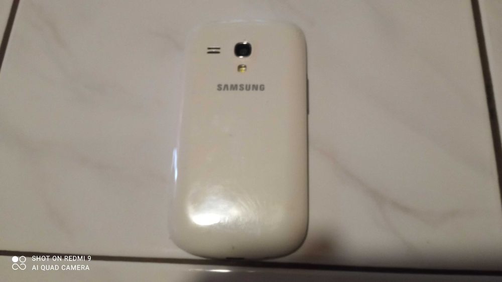 2x Samsung cena za wszystko sprzedam
