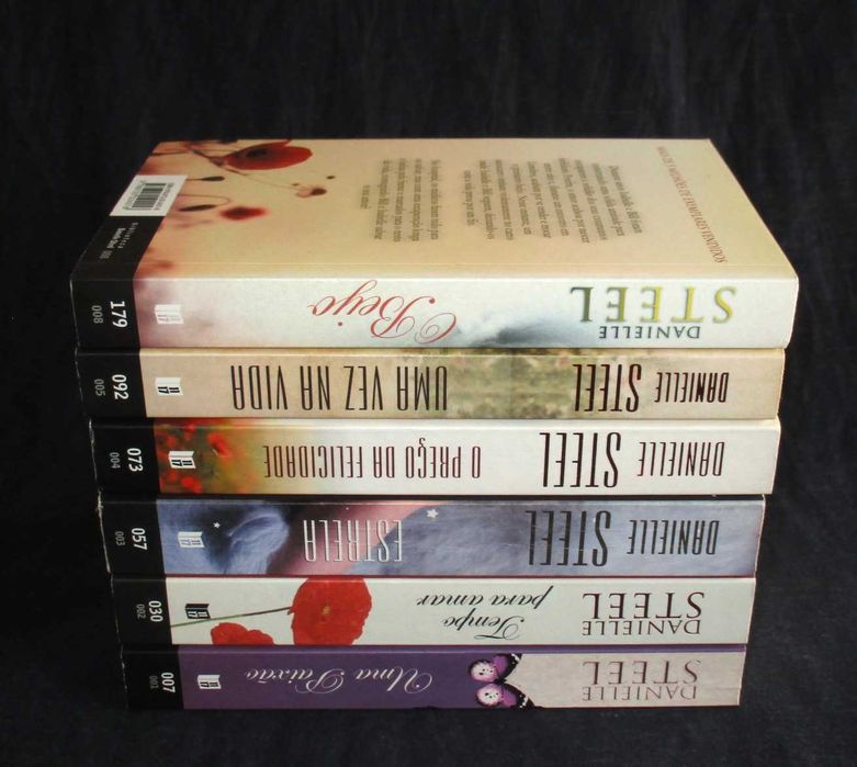 Livro Uma vez na vida Danielle Steel 11x17 Bolso Bertrand