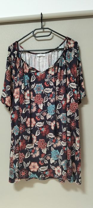 Roupa tamanhos grandes 8 unidades