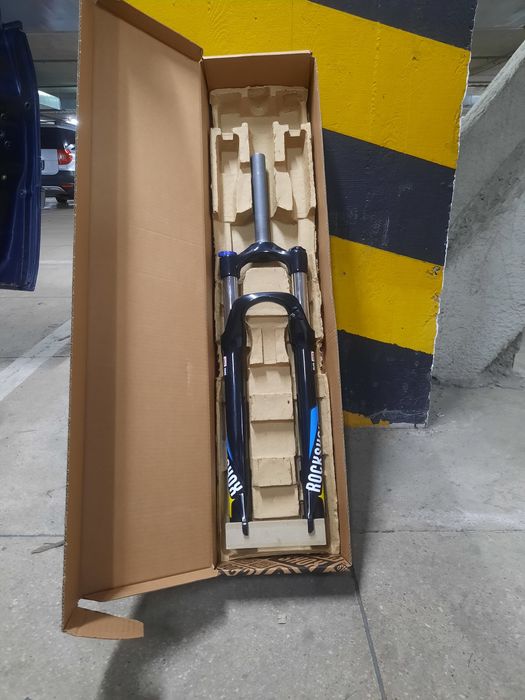 Вилка Rockshox XC30