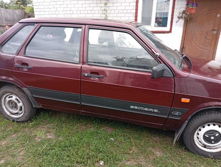 Продам ВАЗ 2199 2007 рік 1.5 бензин