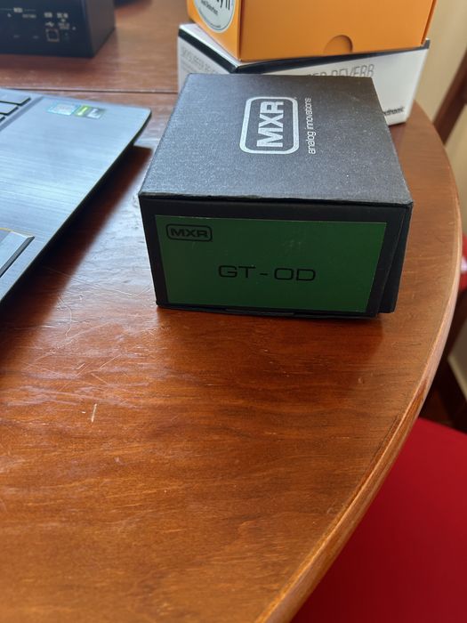 Pedal de overdrive MXR