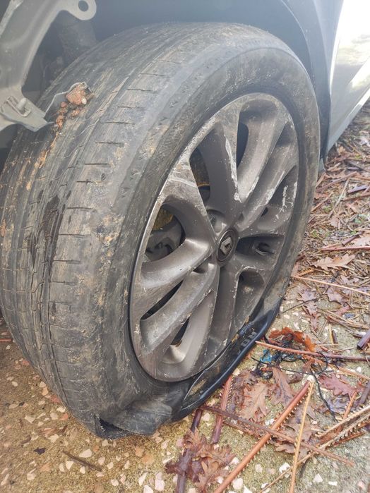 Megane IV GT Line 2016 Acidentada