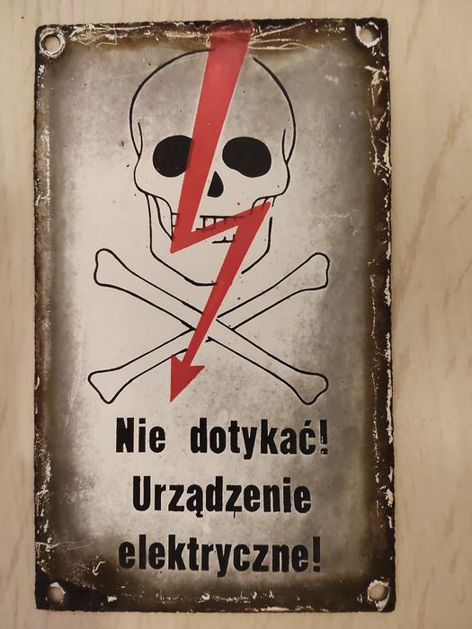 Tabliczka ostrzegawcza z lat 80-tych