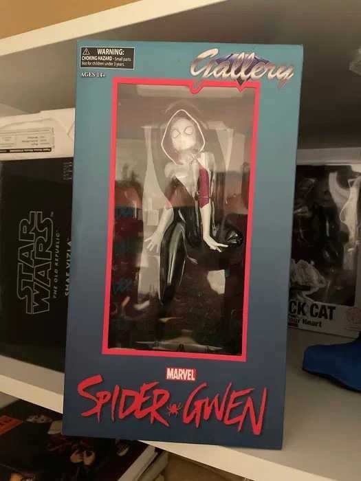 Spider-Gwen - Diamond Select