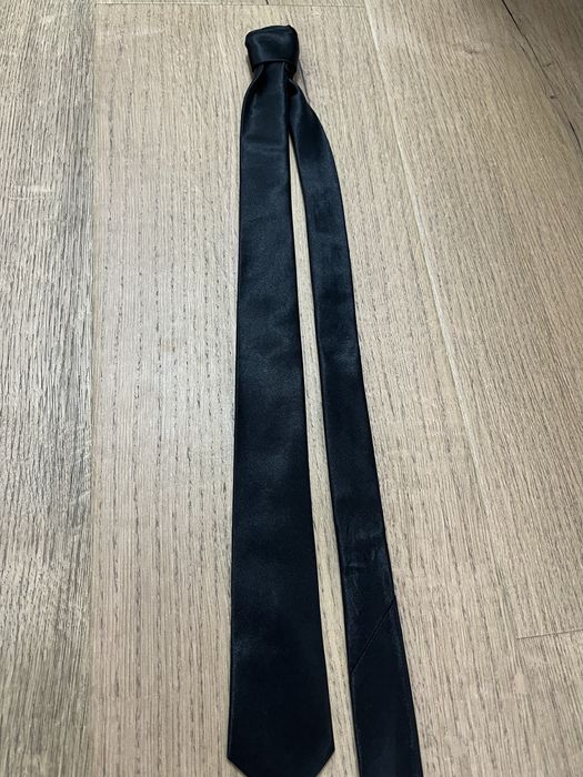 Krawat śledzik czarny