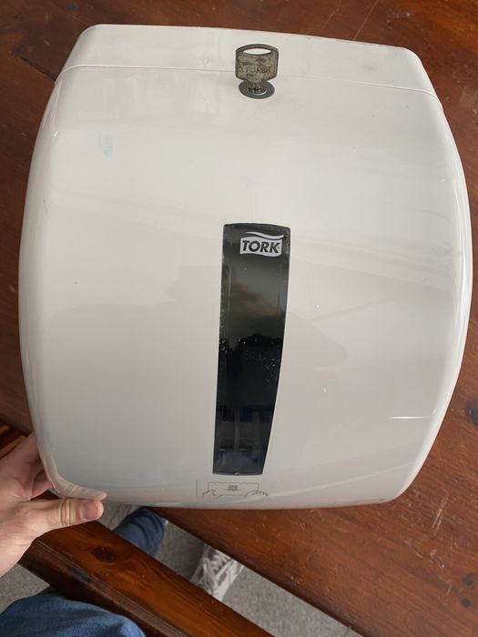 Suporte Folhas de Papel Tork