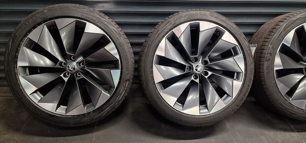 Koła letnie SKODA ENYAQ iV 21 cali oryginalne