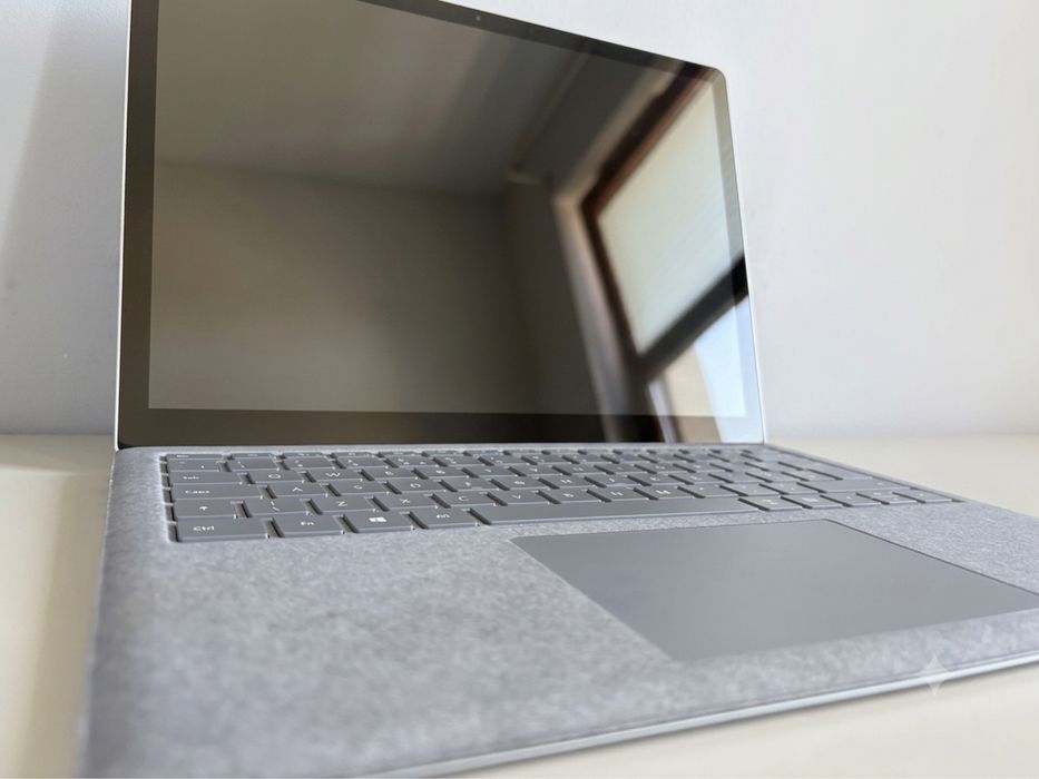 Microsoft Surface Laptop 3 i5 / 8GB / 256GB SSD / 13.5” 2K dotyk