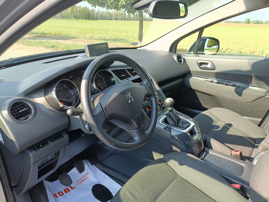 Peugeot 5008   1,6 hdi