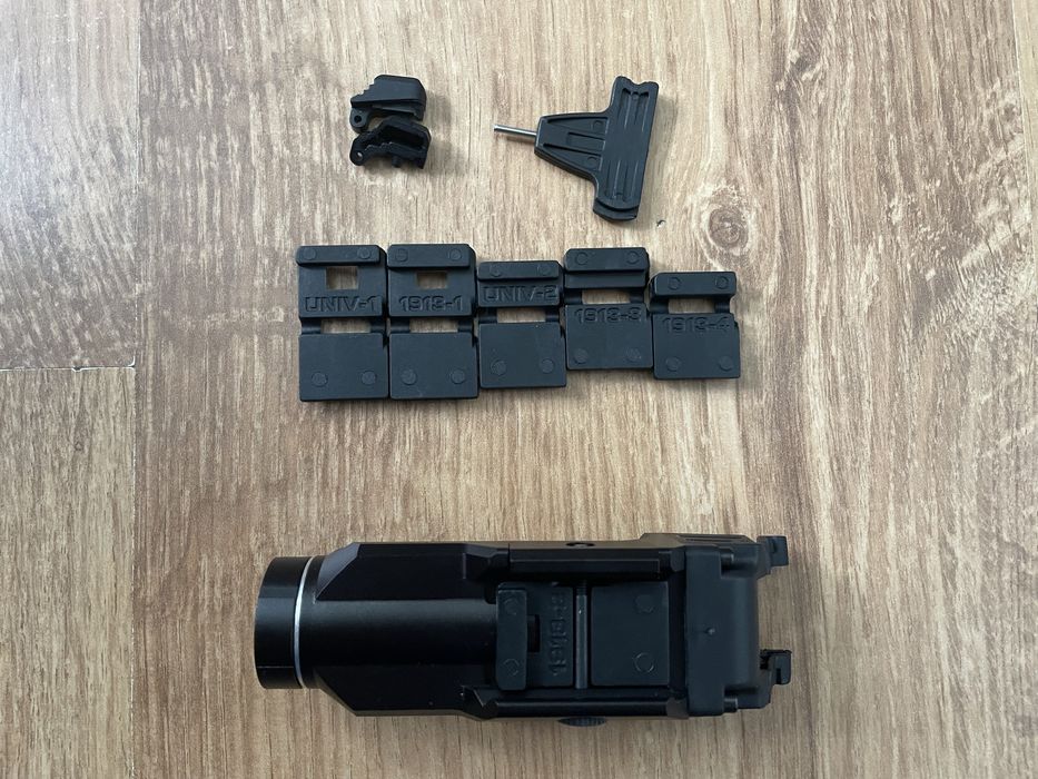 Replika latarki streamlight tlr-9 nowa