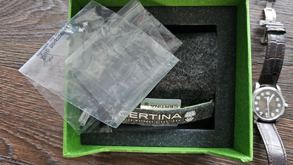 Годинник Certina DS-4 Quarz