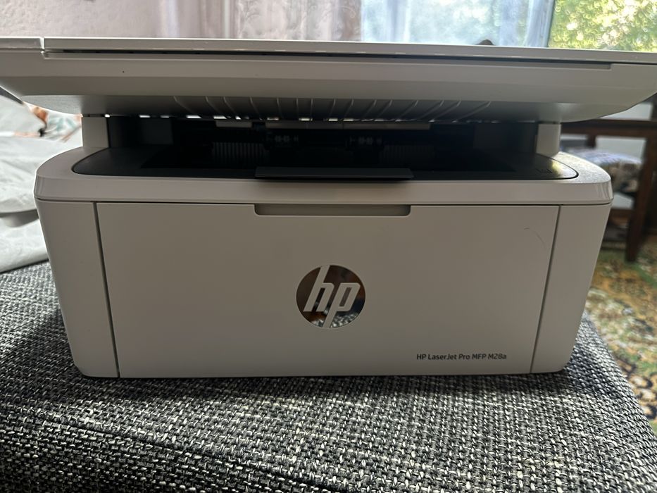 Принтер HP lazer jet pro