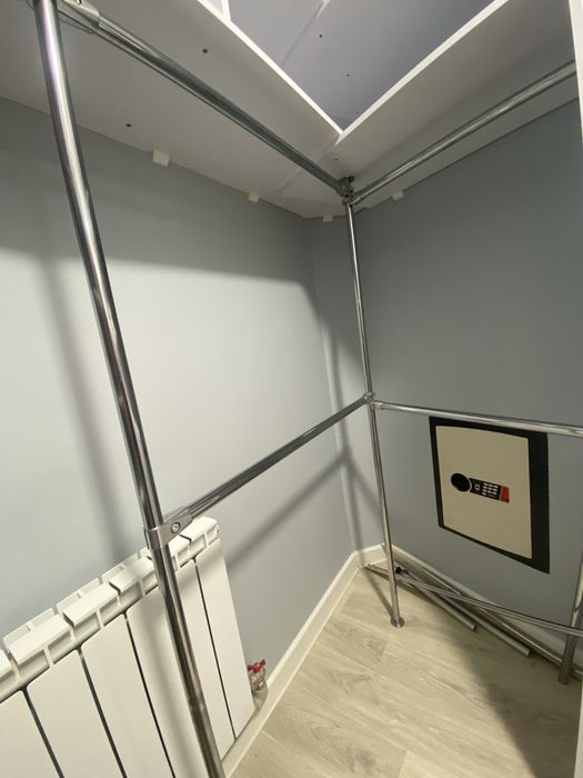 Продам 4 квартиру, пр. Л. Свободы 39, м. « Победа»