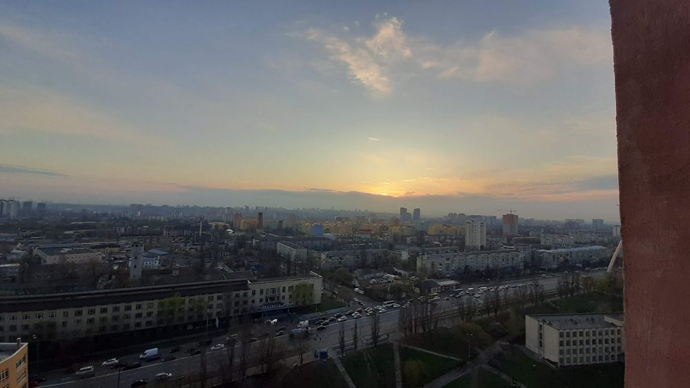 Подобово -погодинно ,1-2 кім.кв. Власна , Харьківске шосе 17-А, Мега-