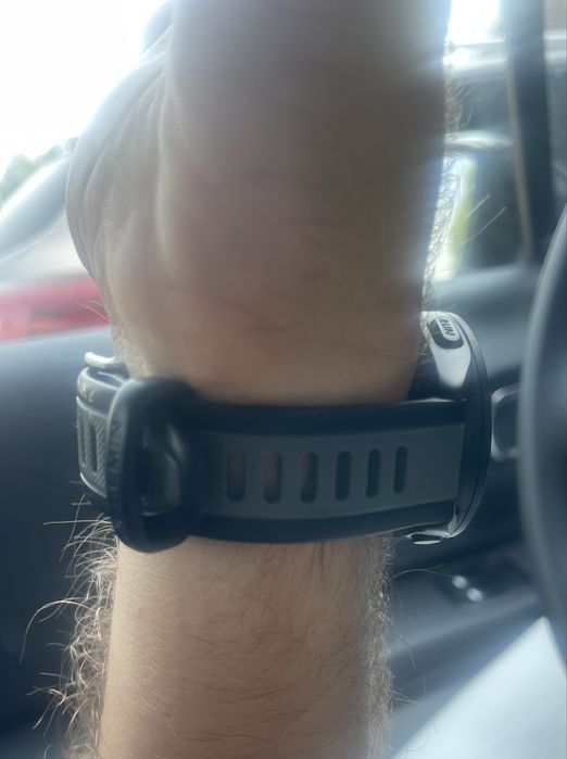 Garmin Forerunner 165 como novo