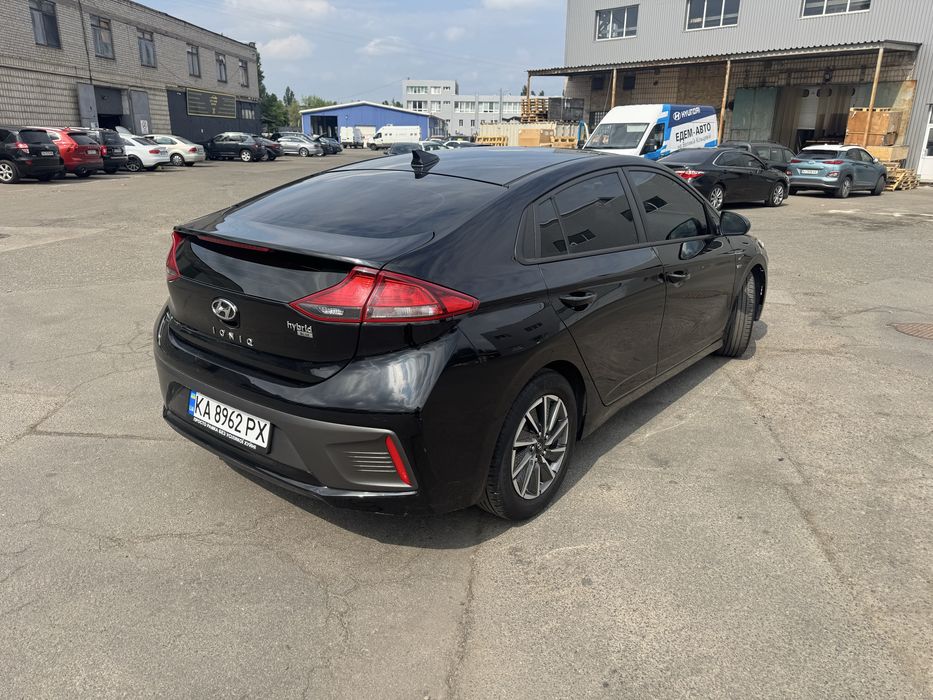 Hyundai Ioniq Гибрид Лізинг