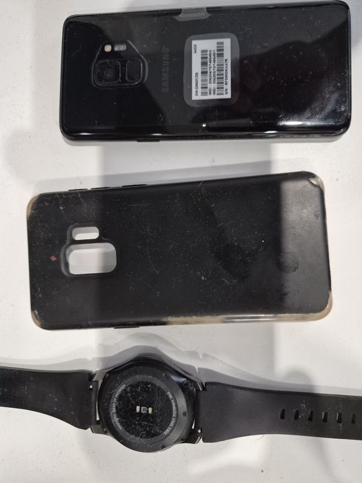 Samsung Galaxy S9 + Smartwatch Gear S3 Frontier