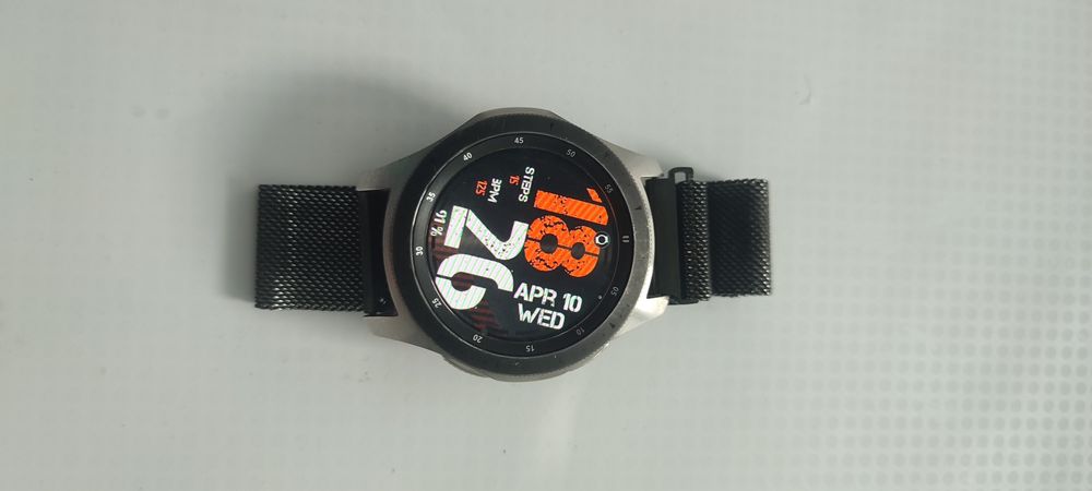 Galaxy Watch 46mmGalaxy Watch 46mm