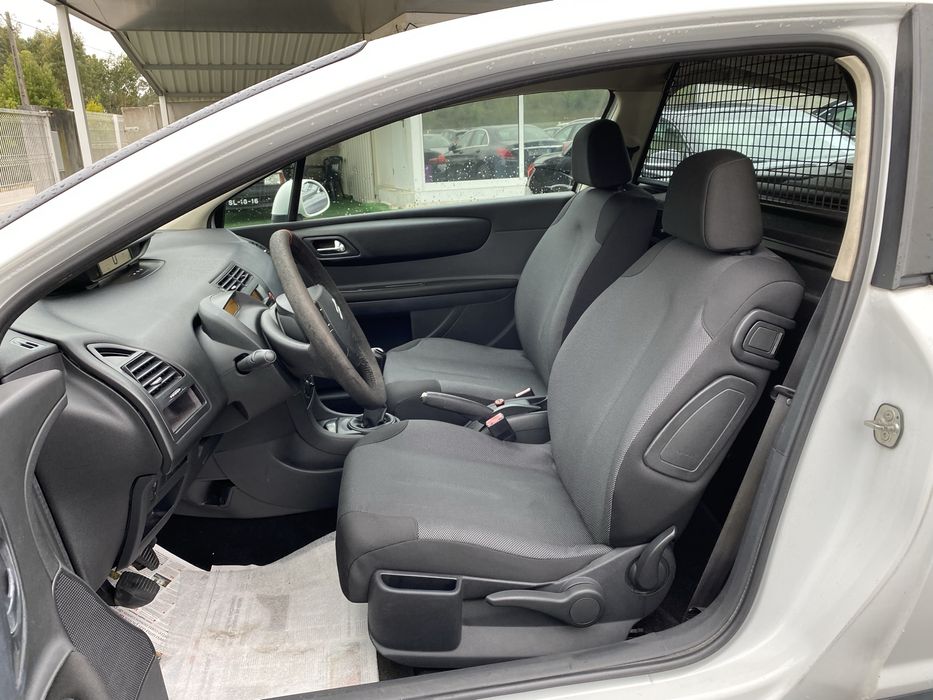 Citroen C4 1.6 HDI - Com Garantia!