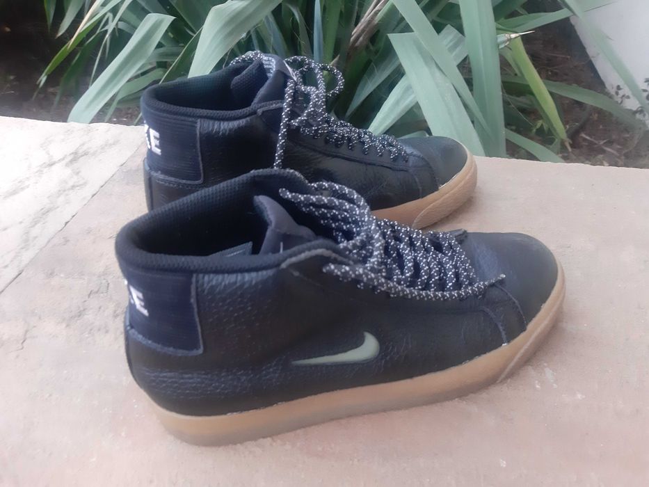 buty NIKE roz. 37,5,  23,5 cm, stan idealny