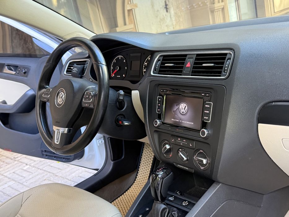 Volkswagen Jetta 2012 2.0 disel