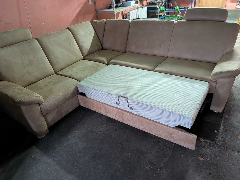 Narożnik z funkcją spania .