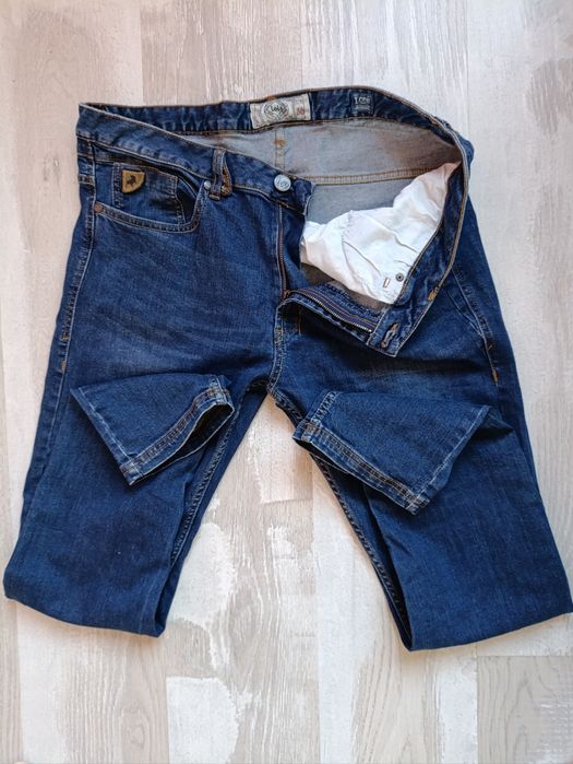 Джинсы Lois 38/34 стрейч Испания