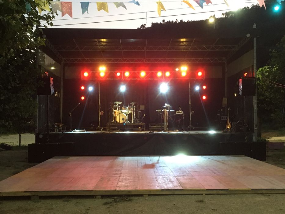 Aluguer de som e luz dj bandas arraiais festas aniversários Dj pioneer