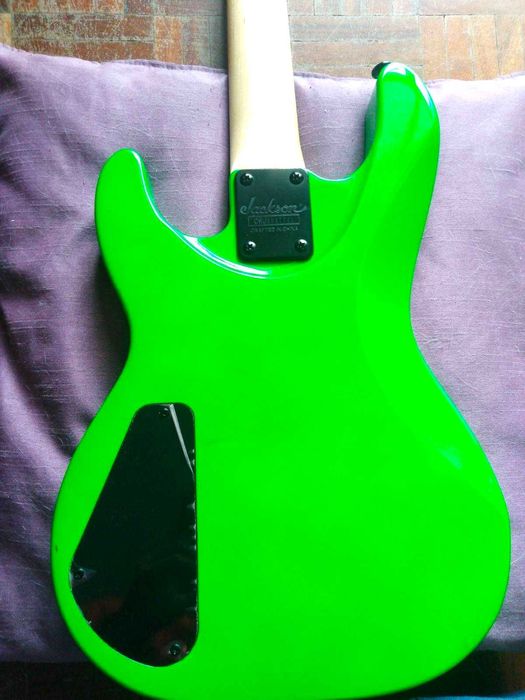Jackson minion JS1X verde néon