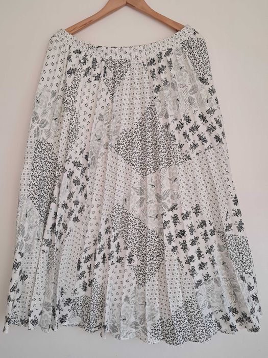 Plisowana spódnica maxi 40