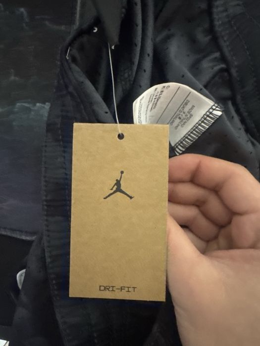 Spodnei jordan nowe z metka razmiar L