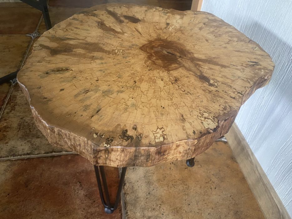 Кавовий столик,приліжковий столик,журнальний стіл,столик